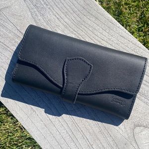 Saddleback Leather Co. wallet